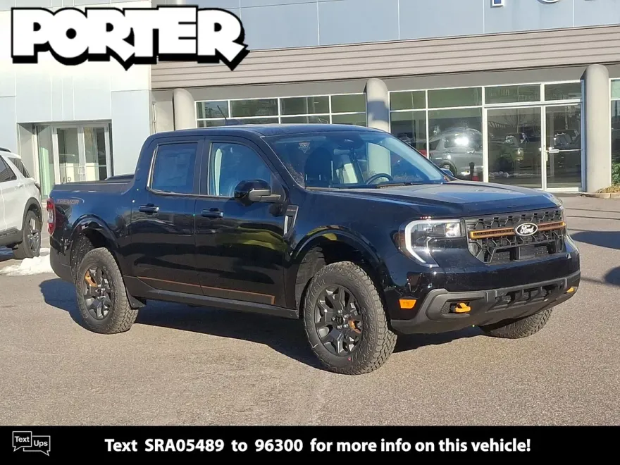 2025 Ford Maverick Tremor photo 1