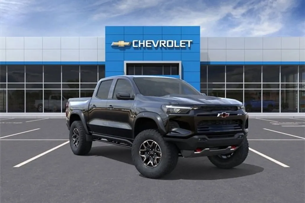 2025 Chevrolet Colorado ZR2 photo 1
