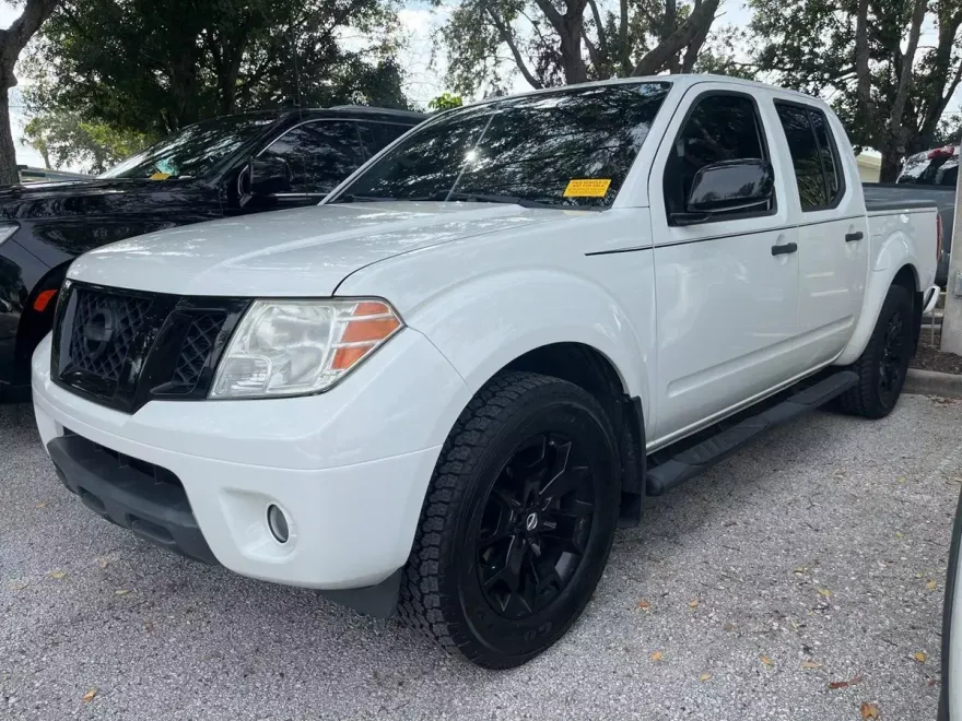 2019 Nissan Frontier SV photo 1