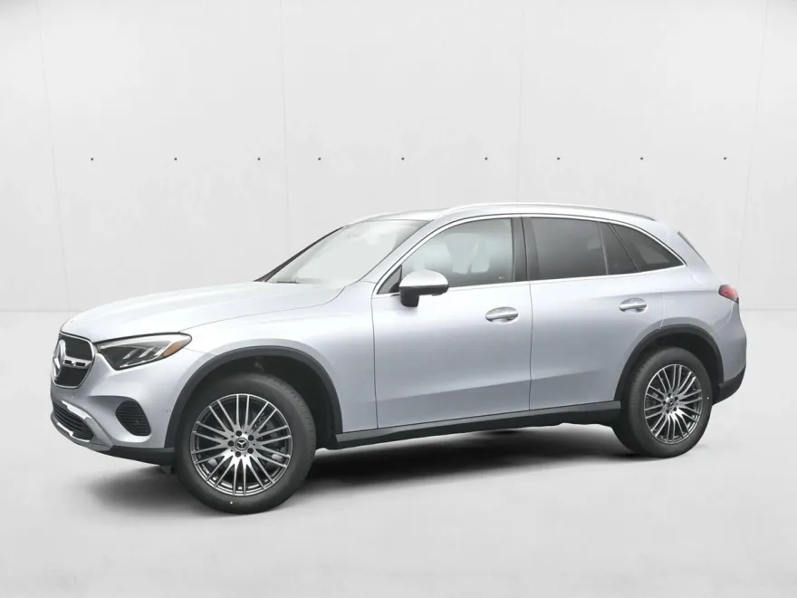 2025 Mercedes Benz GLC 300 4MATIC photo 1