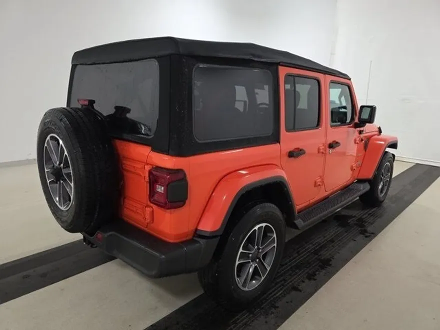 2023 Jeep Wrangler Sahara photo 1