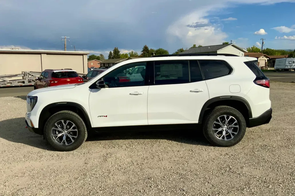 2026 Gmc Acadia AT4 photo 1