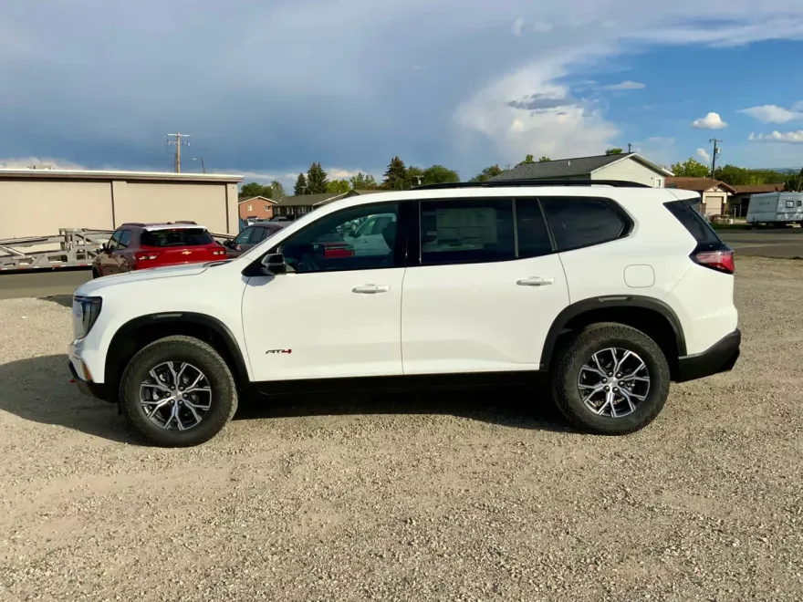 2026 Gmc Acadia AT4 photo 1