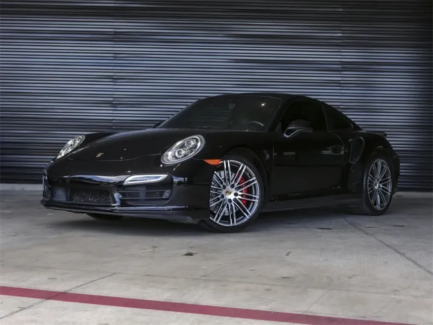 2015 Porsche 911 Turbo photo 1
