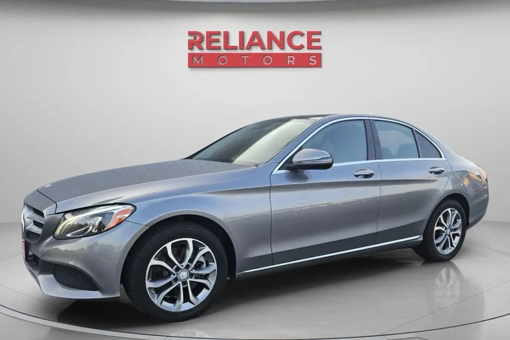 2016 Mercedes Benz C 300 4MATIC Sedan photo 1