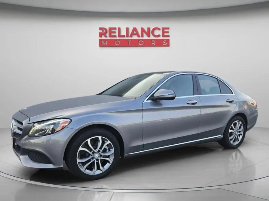 2016 Mercedes Benz C 300 4MATIC Sedan photo 1
