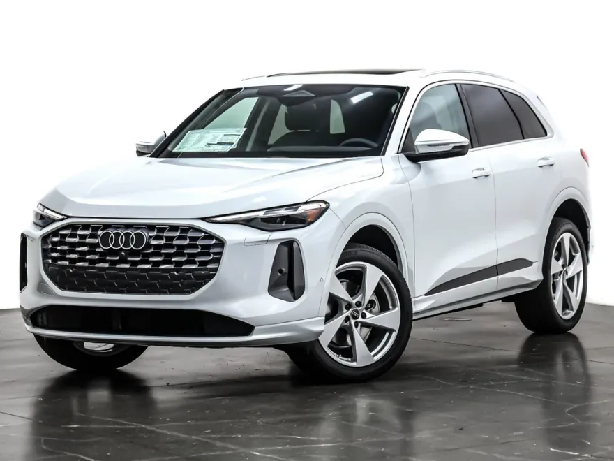 2025 Audi Q5 Premium Plus photo 1