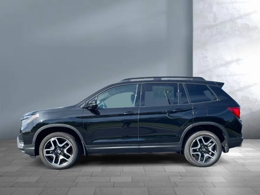 2022 Honda Passport Elite photo 1