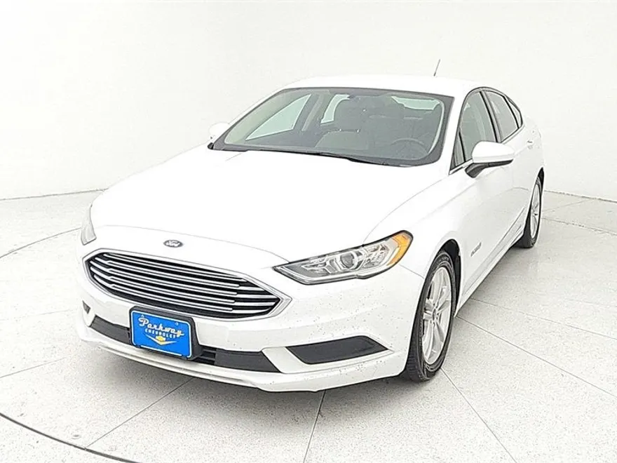 2018 Ford Fusion Hybrid S photo 1