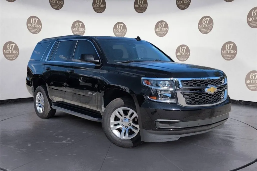 2020 Chevrolet Tahoe LT photo 1