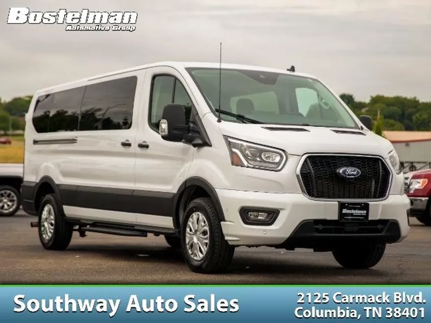 2023 Ford Transit XLT photo 1