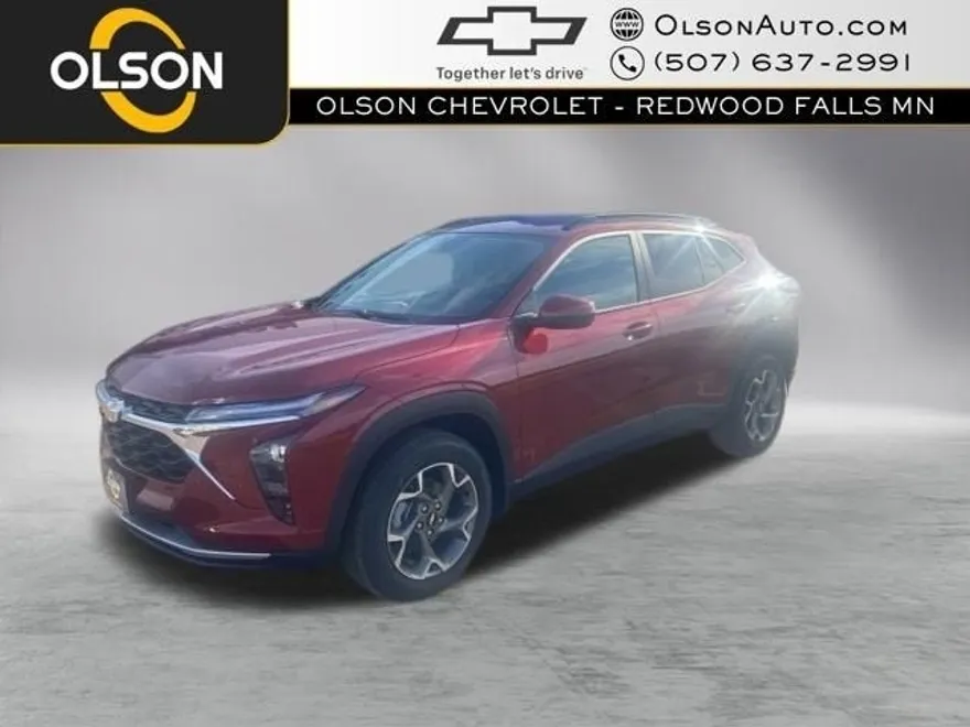 2025 Chevrolet Trax LT photo 1