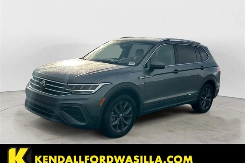 2022 Volkswagen Tiguan SE photo 1