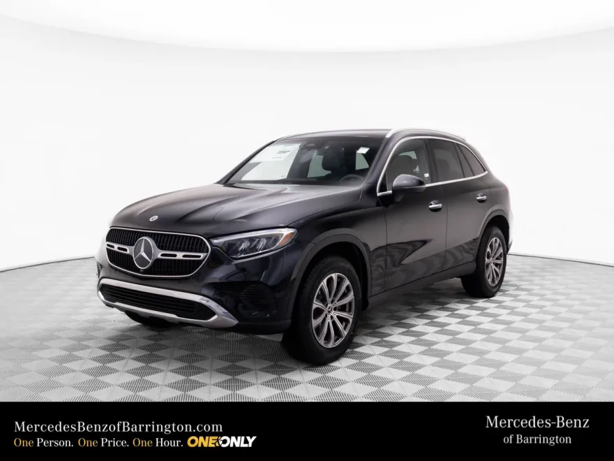 2025 Mercedes Benz GLC 300 4MATIC photo 1