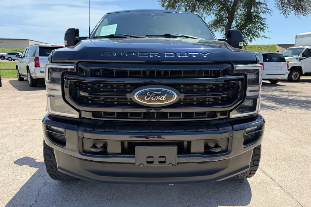2021 Ford F-250 Lariat photo 1