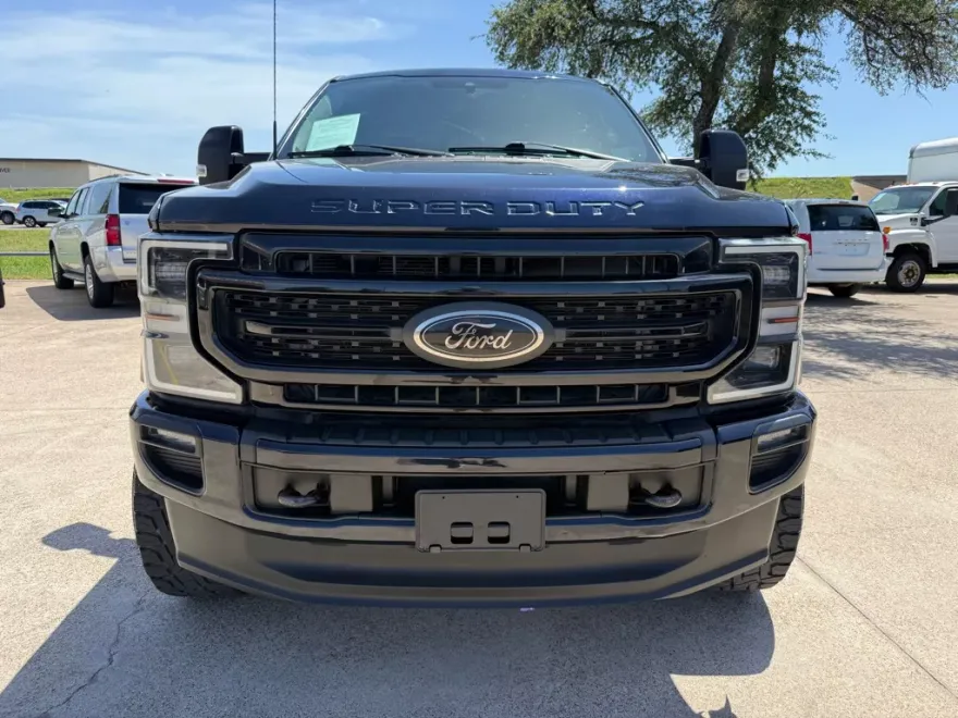 2021 Ford F-250 Lariat photo 1