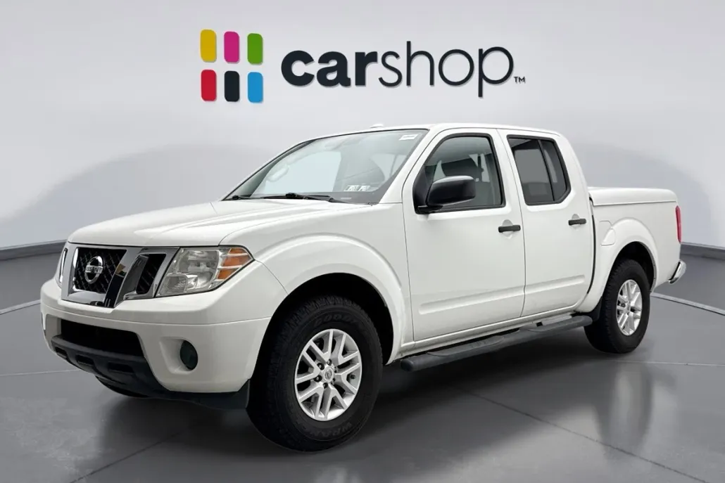 2014 Nissan Frontier SV photo 1