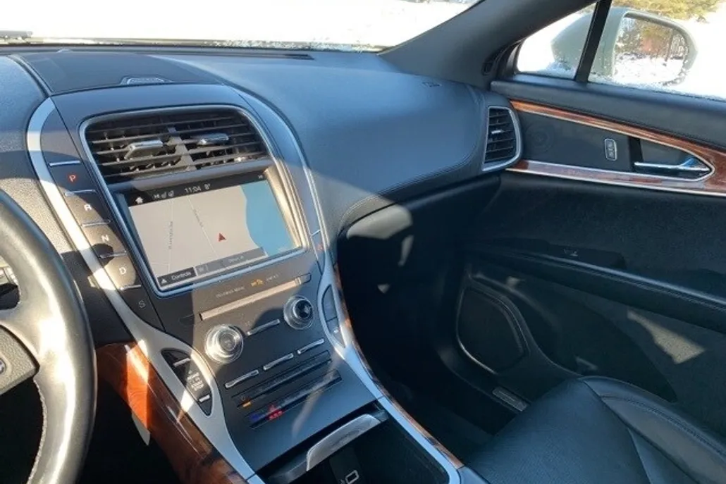 2018 Lincoln MKX Reserve photo 1