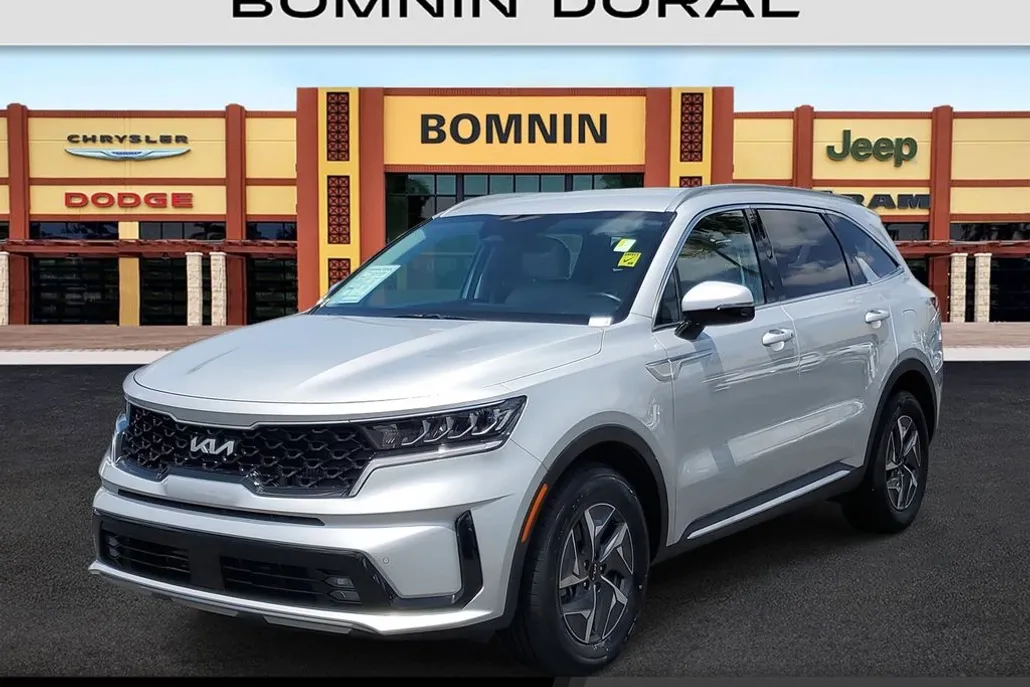 2023 Kia Sorento Hybrid EX photo 1