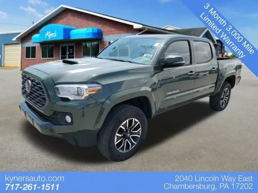 2021 Toyota Tacoma TRD Sport photo 1