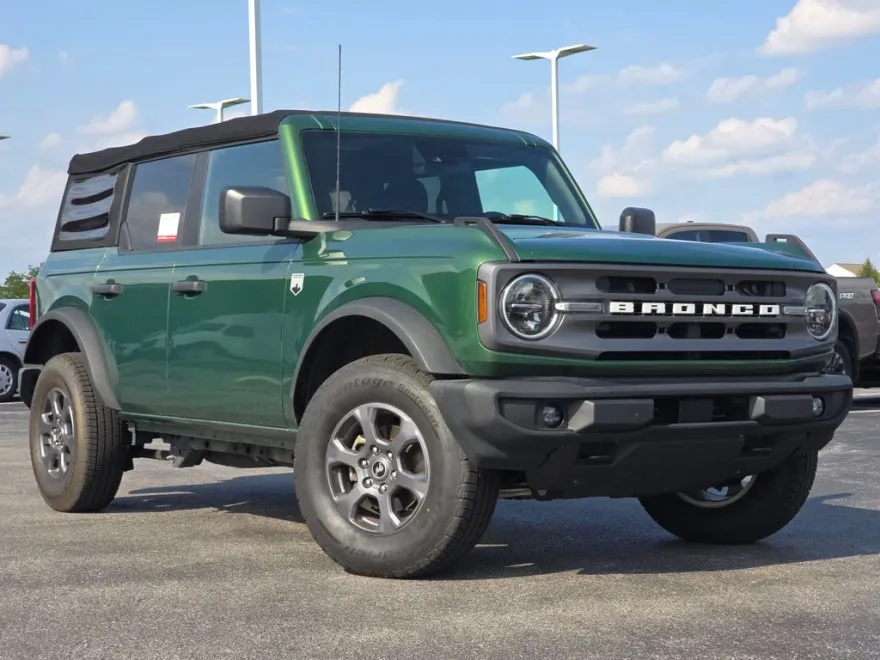 2022 Ford Bronco Big Bend photo 1