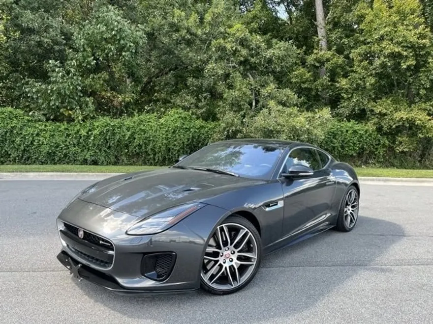 2020 Jaguar F-TYPE R-Dynamic photo 1