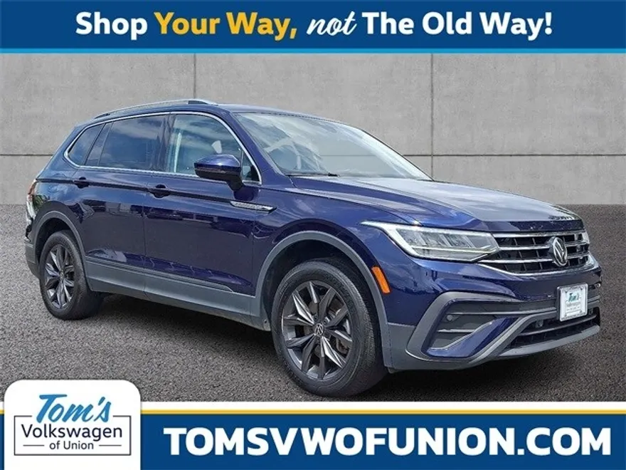 2022 Volkswagen Tiguan SE photo 1