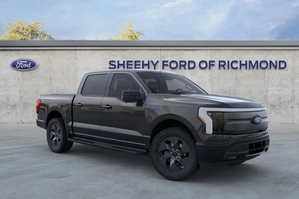 2025 Ford F-150 Lightning photo 1