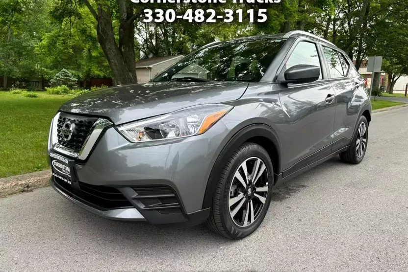 2020 Nissan Kicks SV photo 1