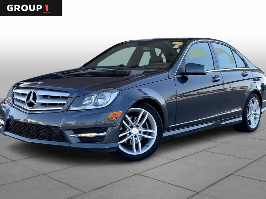 2013 Mercedes Benz C 250 Sport photo 1
