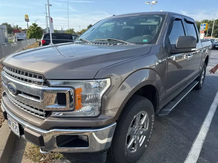2018 Ford F-150 XLT photo 1