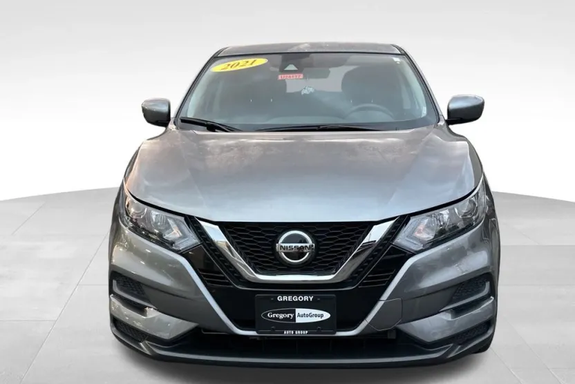 2021 Nissan Rogue Sport S photo 1