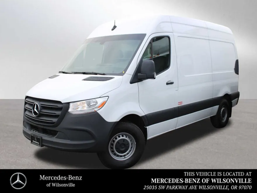 2023 Mercedes Benz Sprinter 2500 Standard Roof photo 1
