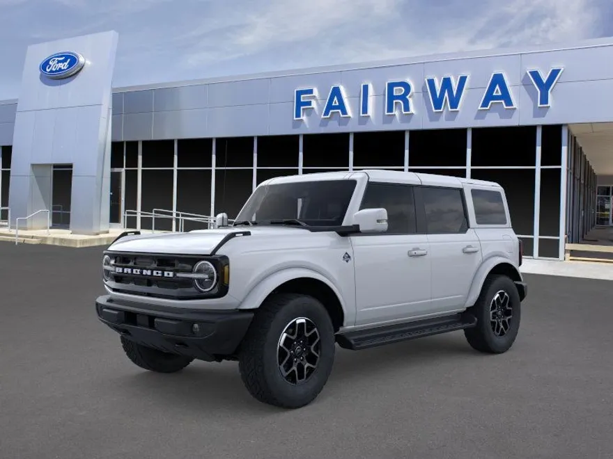 2025 Ford Bronco Outer Banks photo 1