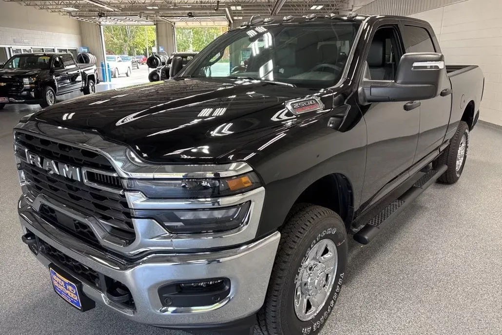 2026 Ram 2500 Tradesman photo 1