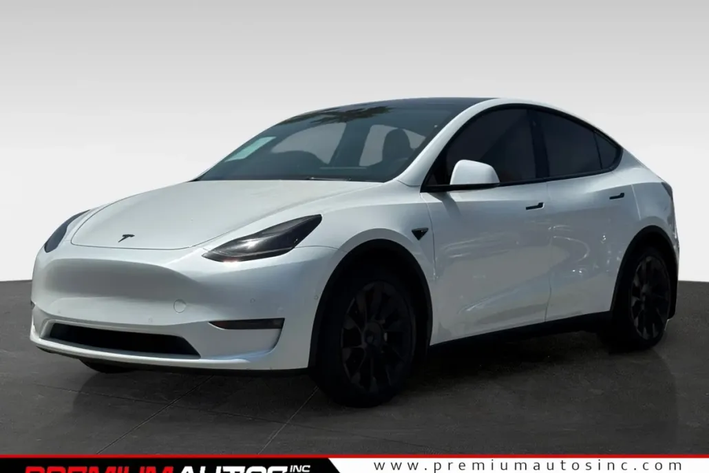 2021 Tesla Model Y Long Range photo 1