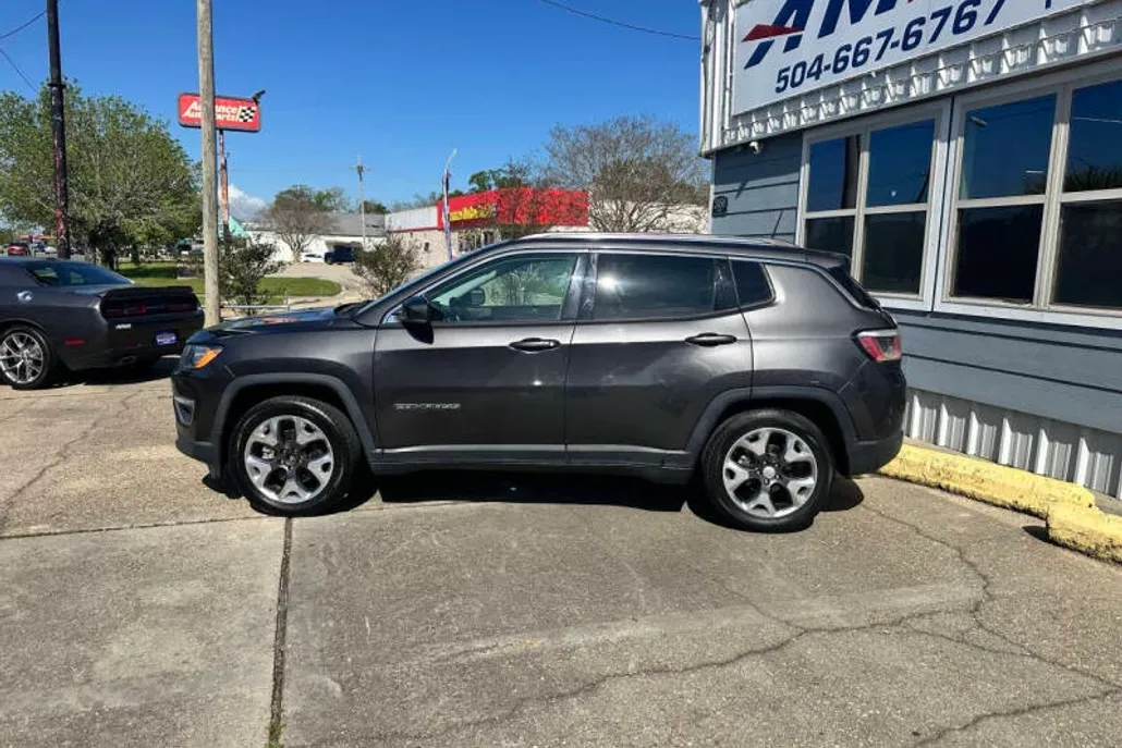 2020 Jeep Compass Limited photo 1