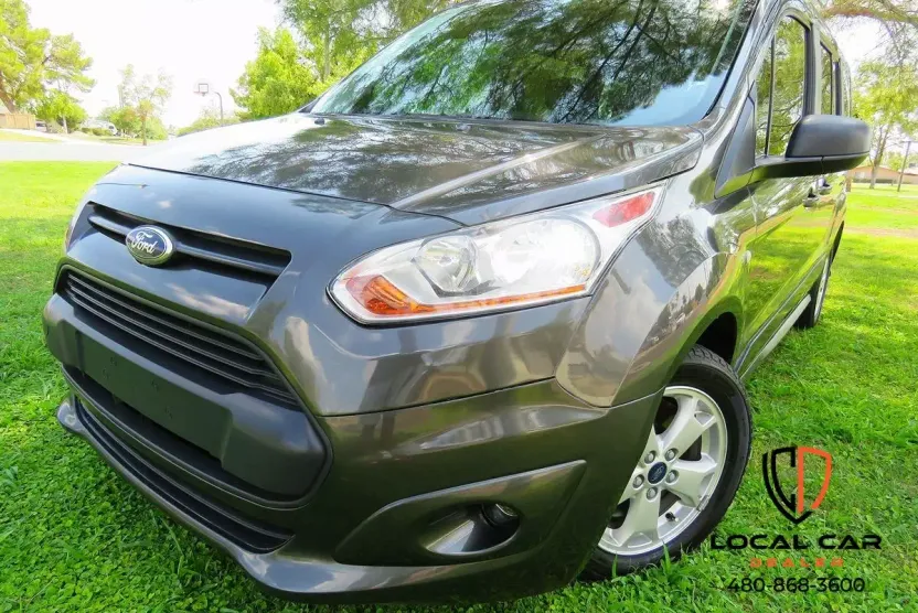 2016 Ford Transit XLT photo 1