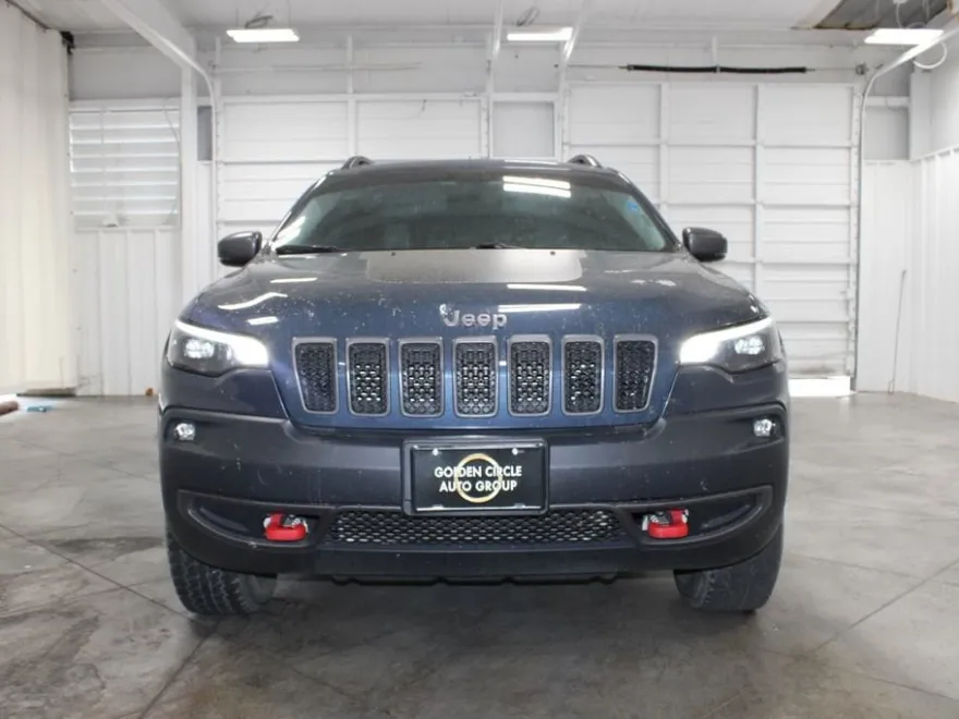2019 Jeep Cherokee Trailhawk photo 1