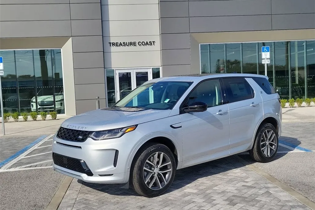 2025 Land Rover Discovery Sport S photo 1