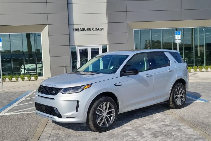 2025 Land Rover Discovery Sport S photo 1