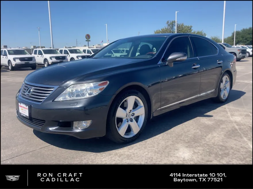 2011 Lexus LS 460 photo 1