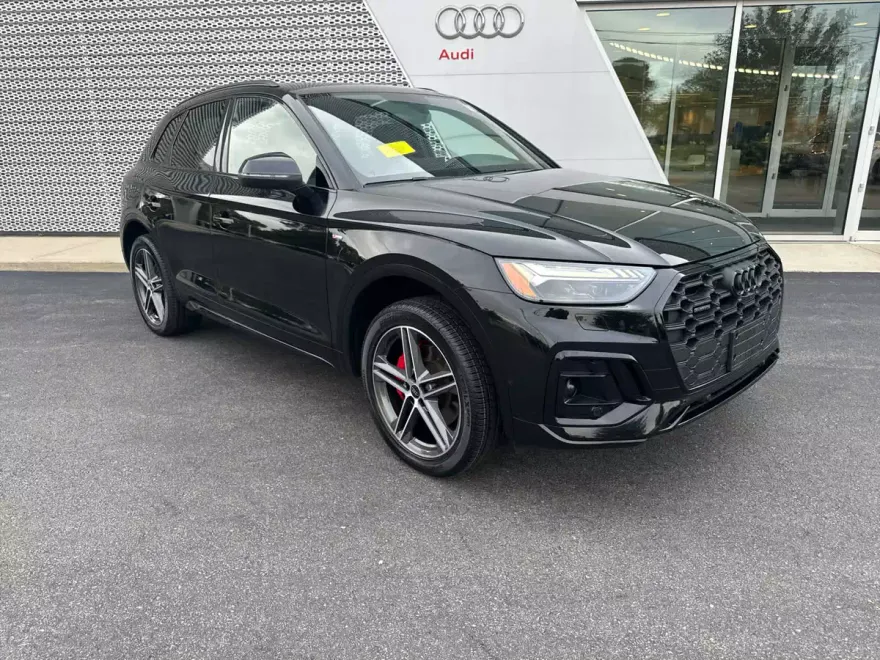2024 Audi Q5 S line Premium Prestige photo 1