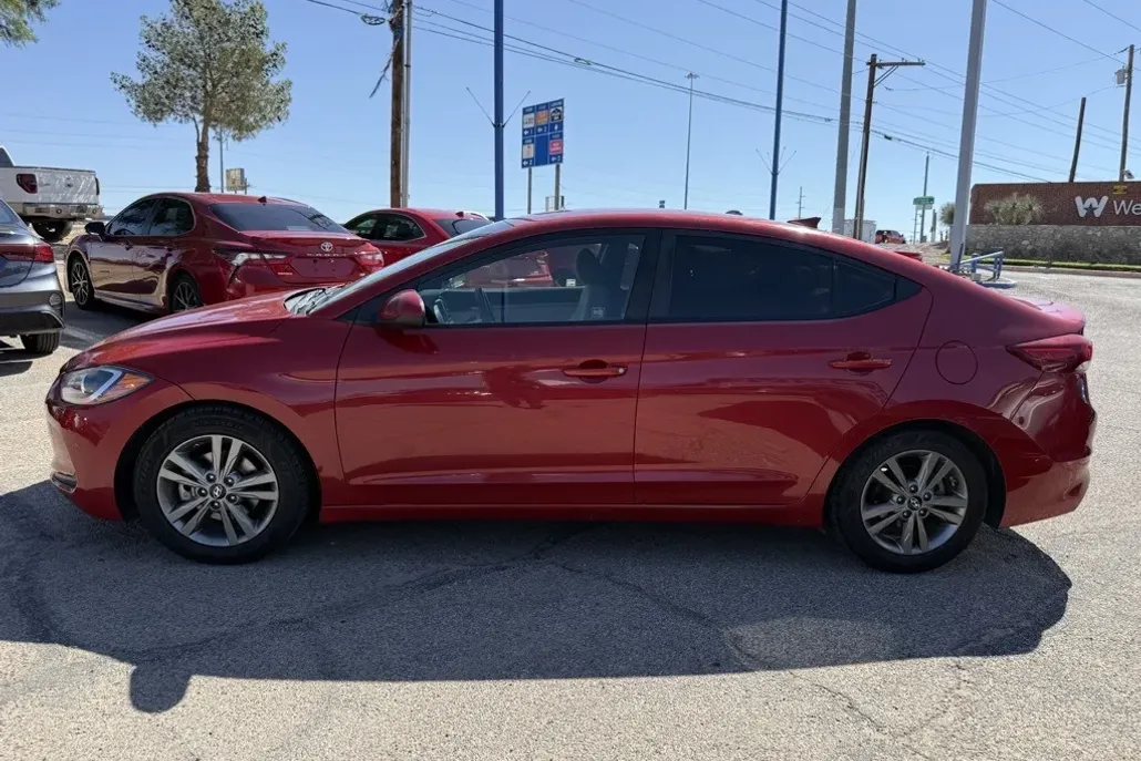 2018 Hyundai Elantra SEL Value Edition Limited photo 1