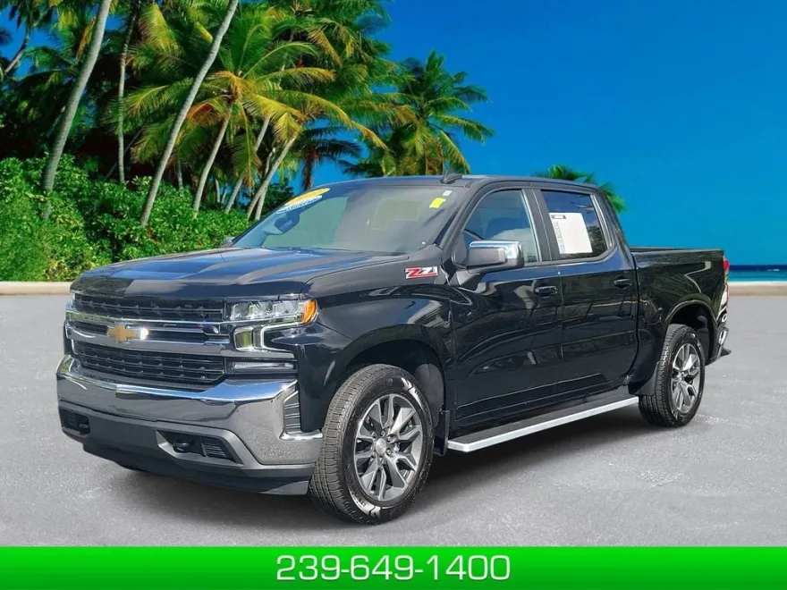 2022 Chevrolet Silverado LT photo 1