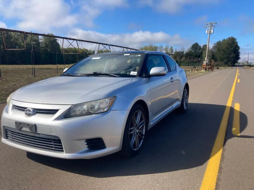 2012 Scion tC Base photo 1