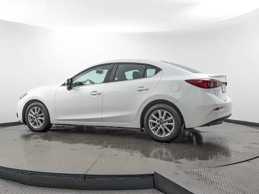 2015 Mazda Mazda3 Touring photo 1