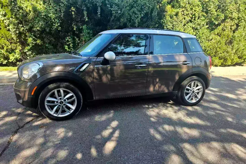 2014 Mini Countryman S photo 1