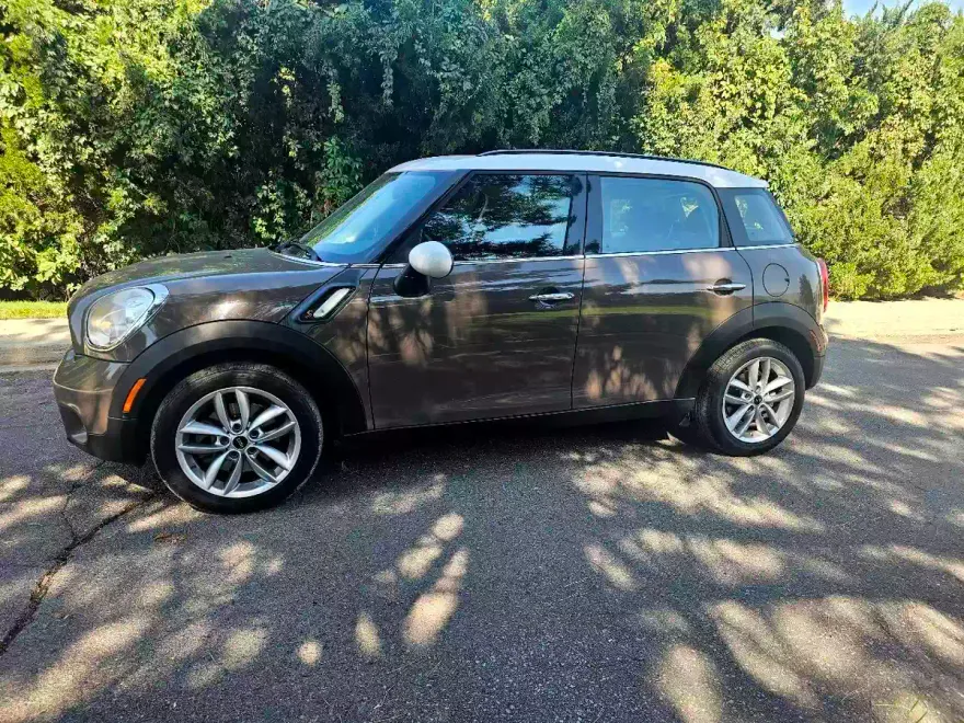 2014 Mini Countryman S photo 1