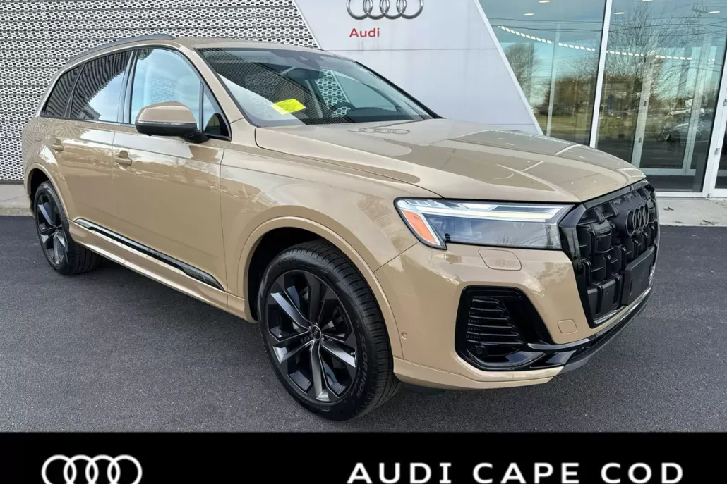 2025 Audi Q7 Premium Plus photo 1
